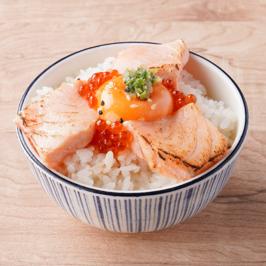 鮭魚親子丼